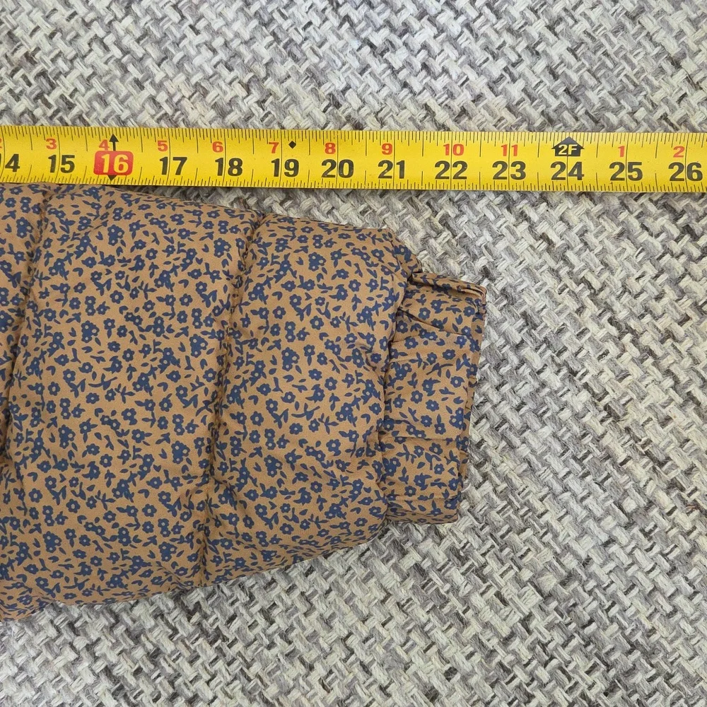 Universal Thread Multicolor Puffer Jacket - Picture 10 of 16